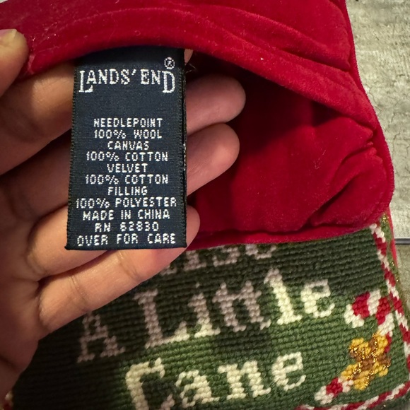 Lot of 2 Christmas Needlepoint Holiday Christmas Pillows ~ Small Wool - Picture 7 of 13